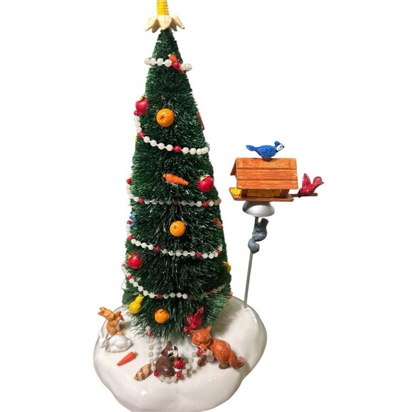 Dept 56 Village Accessories Christmas in the Forest #53178 Tree w/Bird Feeder - Picture 1 of 6